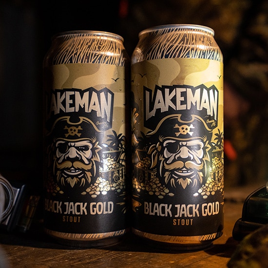 black jack gold stout 440 ml can